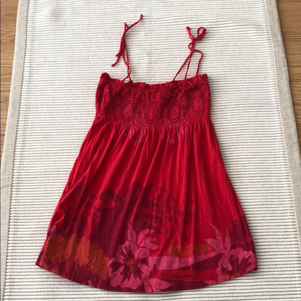 Guess Top